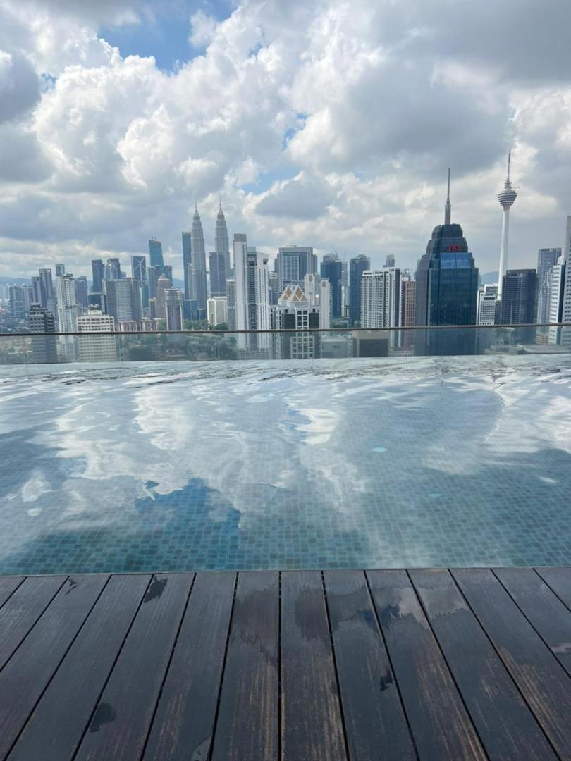 Regalia Modern Studio Kuala Lumpur Exterior photo