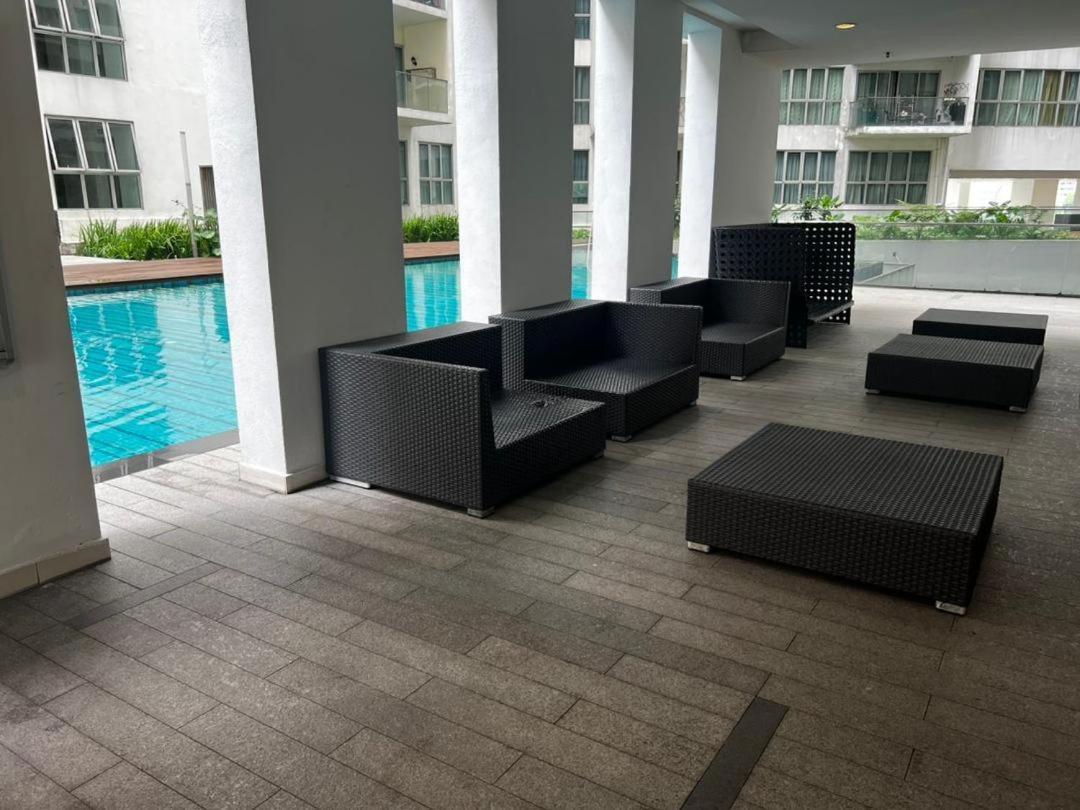 Regalia Modern Studio Kuala Lumpur Exterior photo