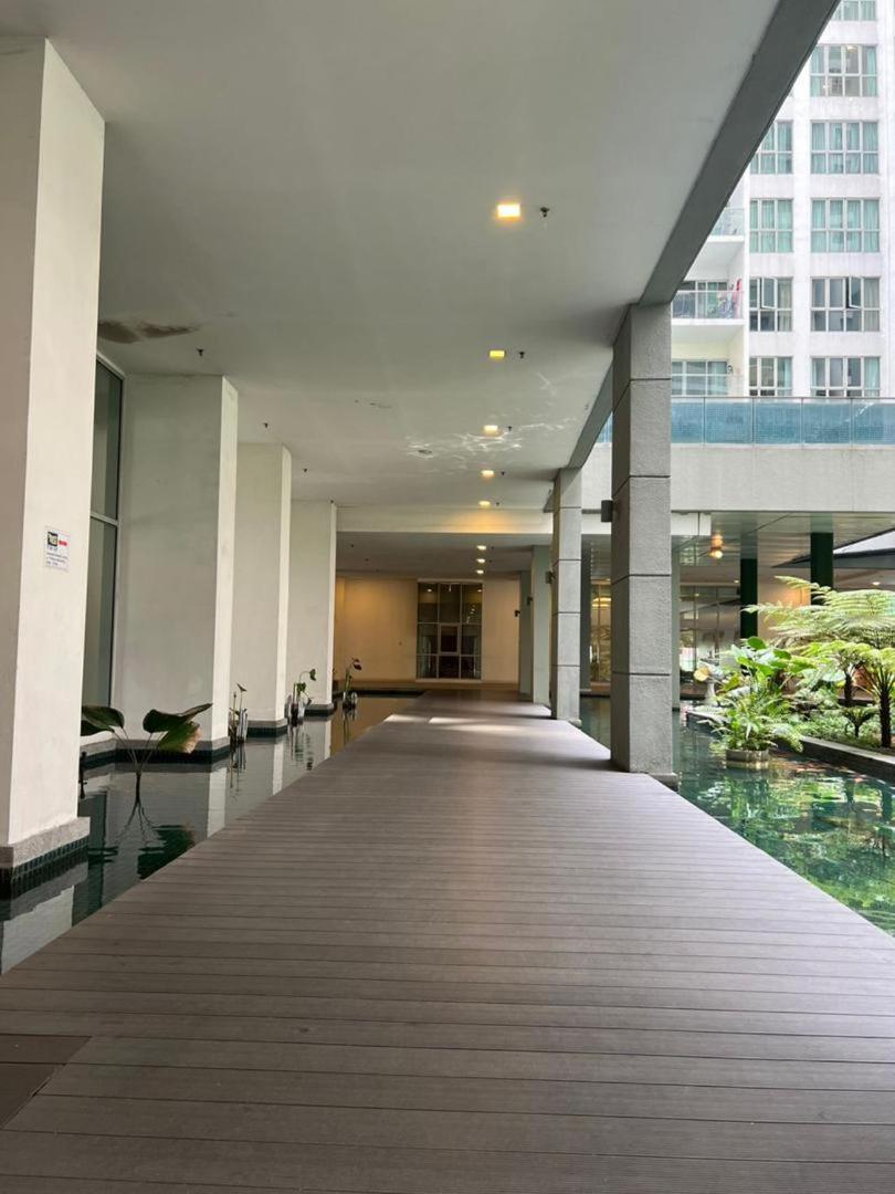 Regalia Modern Studio Kuala Lumpur Exterior photo